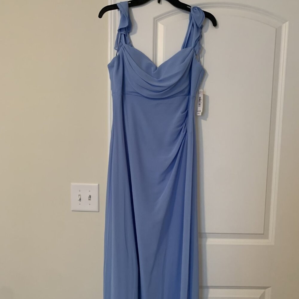 R&M Richards souffle crepe chiffon medium blue wedding bridesmaid gown size 6